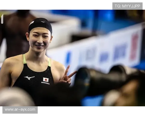 池江璃花子抗癌复出后获张雨霏赠送熊猫徽章,亚洲泳将惺惺相惜