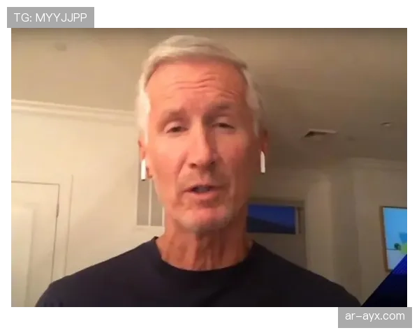 动态：知名解说员迈克·布林参与录制AI语音模型，为未来“个性化解说音色”提供基础